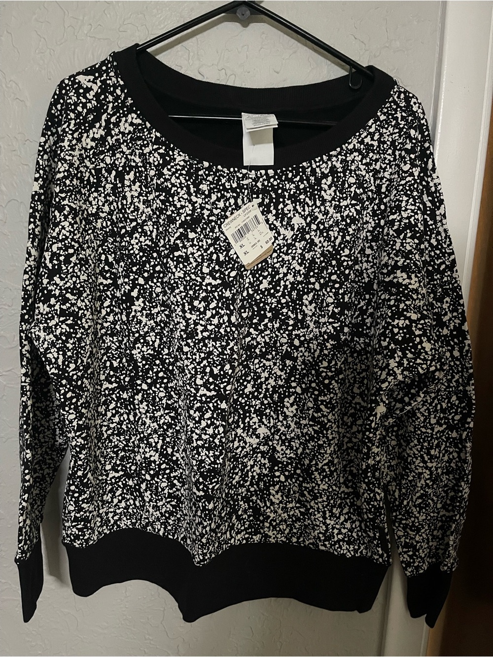 Reebok Black and White Speckled Crewneck Sweatshirt